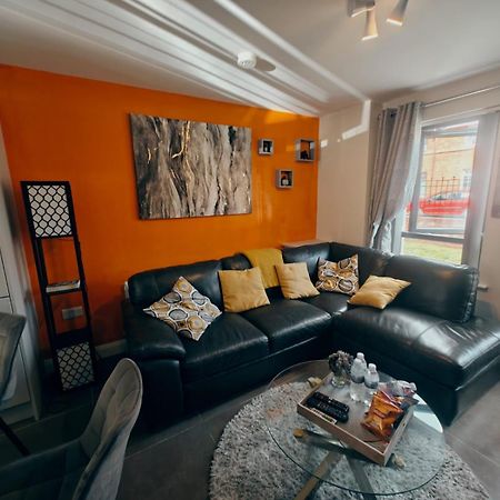Belfast Central 2 Bedroom Luxurious Modern Stay Exterior photo